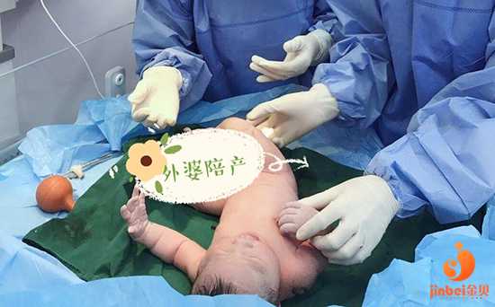 【大连去哪找助孕】，【广州供卵医院有哪些】孕39周顺产5.6斤男宝，要的来接